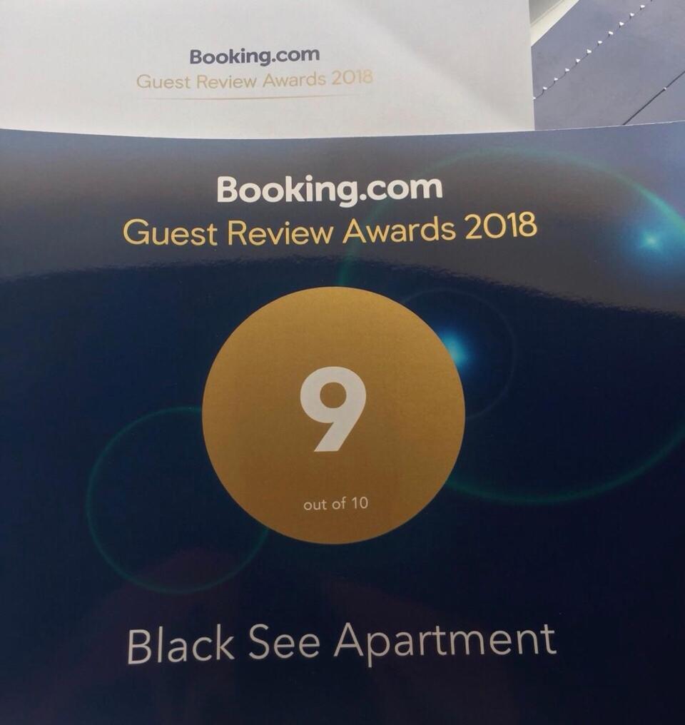 Black See Apartment Kobuleti Bagian luar foto