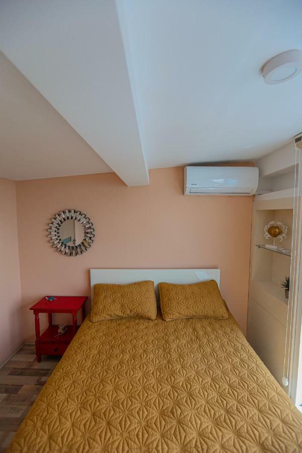 Black See Apartment Kobuleti Bagian luar foto